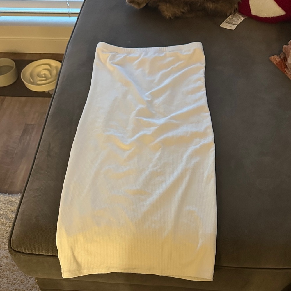 Elegant White Maxi Skirt